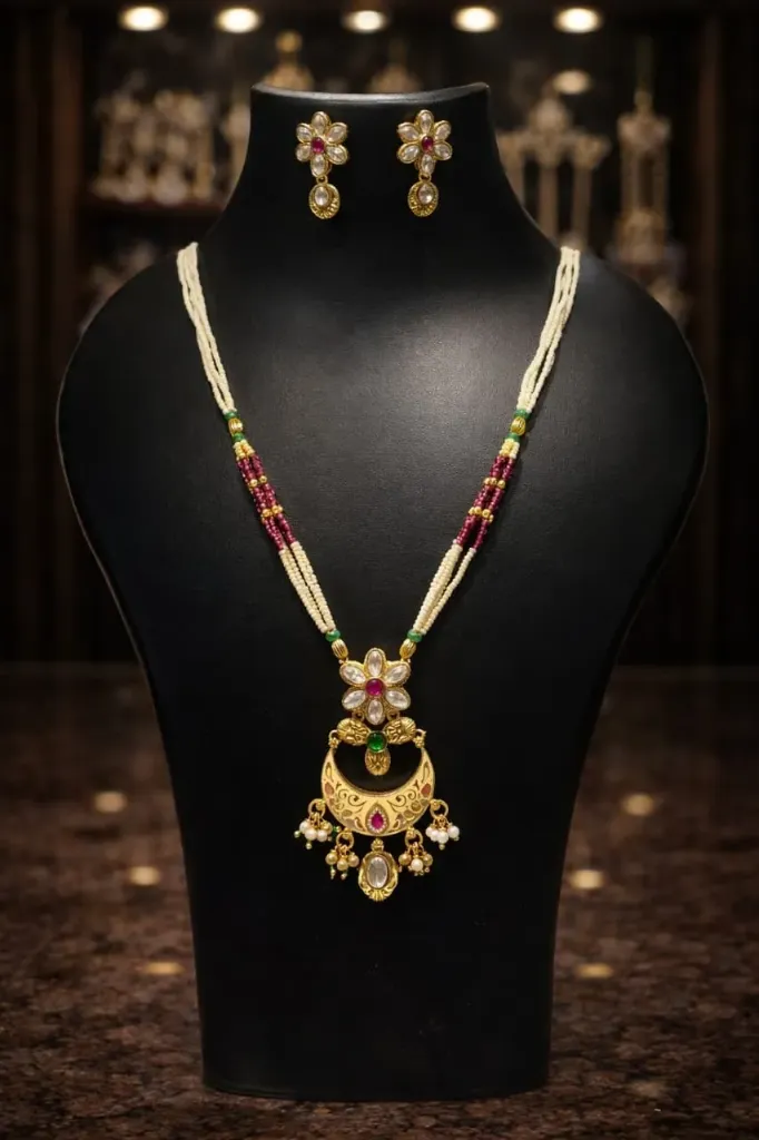 Kundan Pearl Mala Chandbali Set