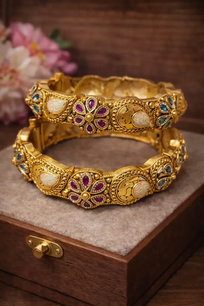 Premium Rajwada Pushpa Heritage Kada